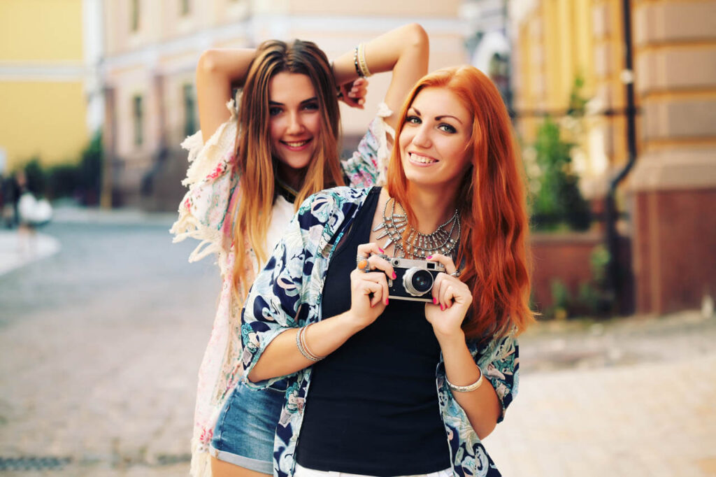 The Evolution of Women’s Fashion: Trends, Sustainability, and Empowerment in 2024